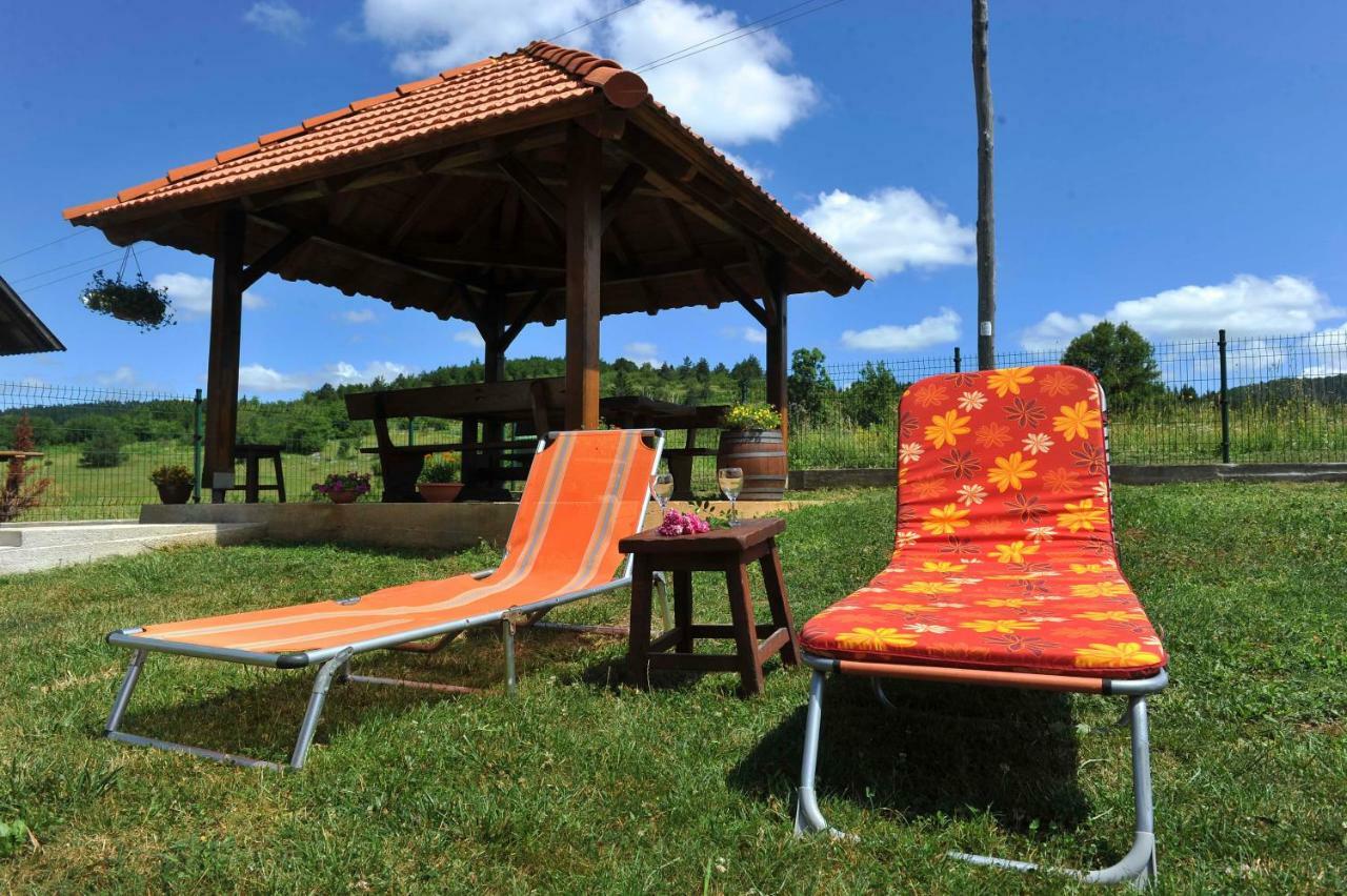 Apartments Relax Saborsko ภายนอก รูปภาพ
